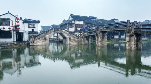 百胜中国1月19日斥资约240万美元回购6.83万股
